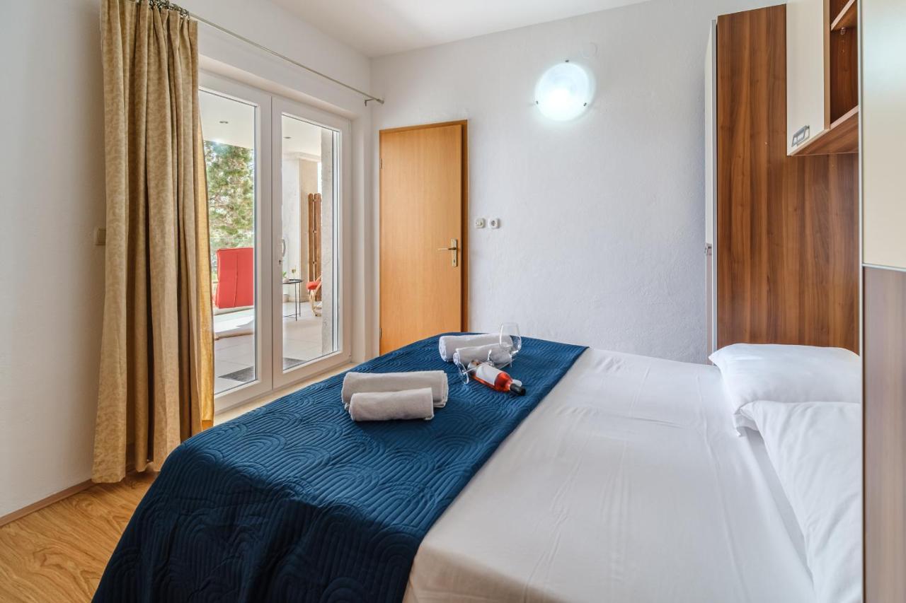 Rooms Plaza Divuje Murvica  Buitenkant foto