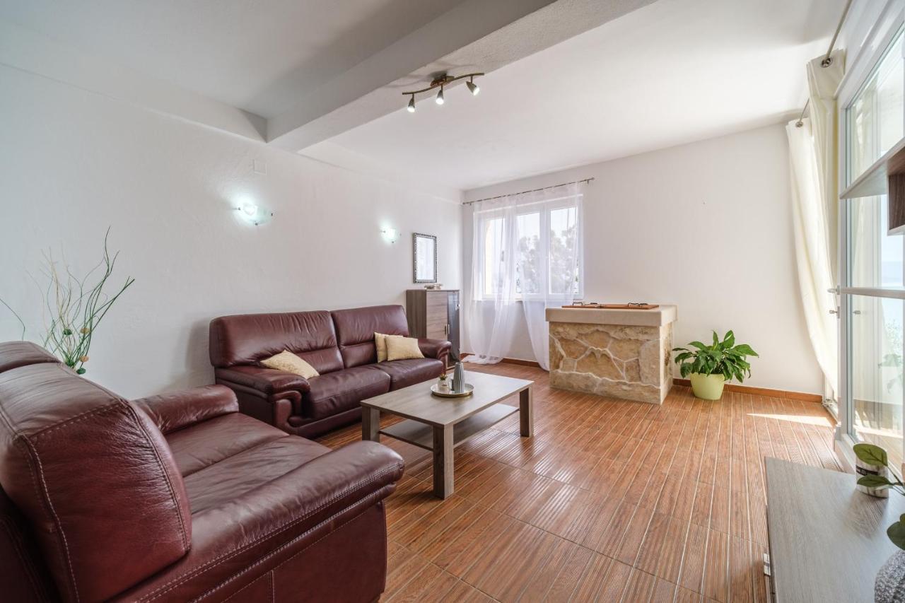 Rooms Plaza Divuje Murvica  Buitenkant foto